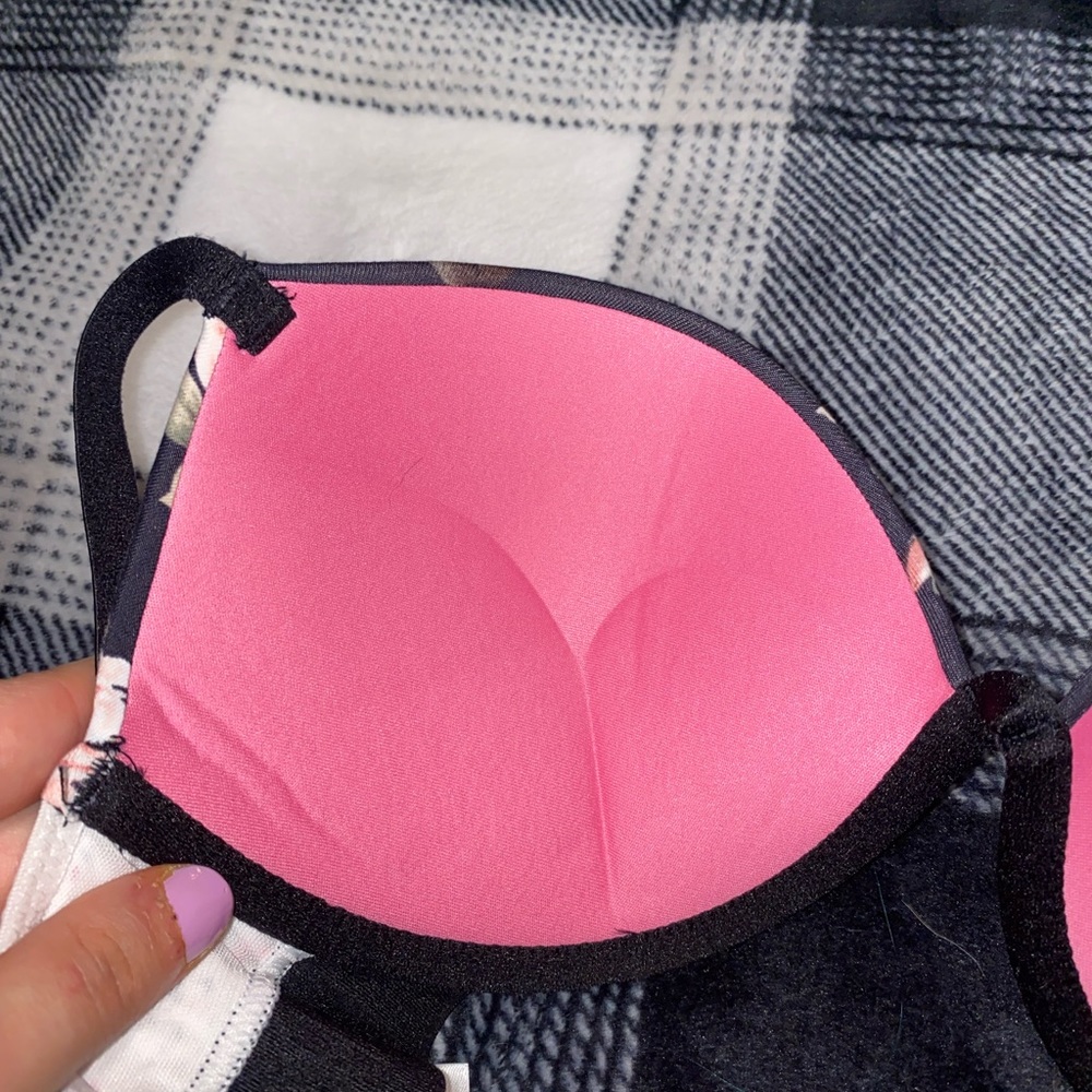 Bra - Picture 5 of 6